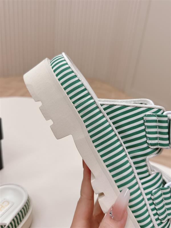 20251128184436794 280